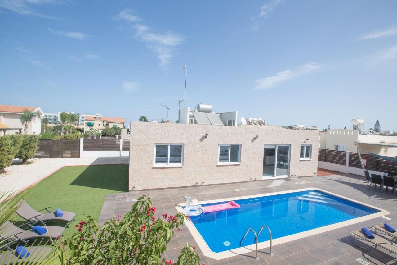 Broadway Villas Protaras Eksteriør billede