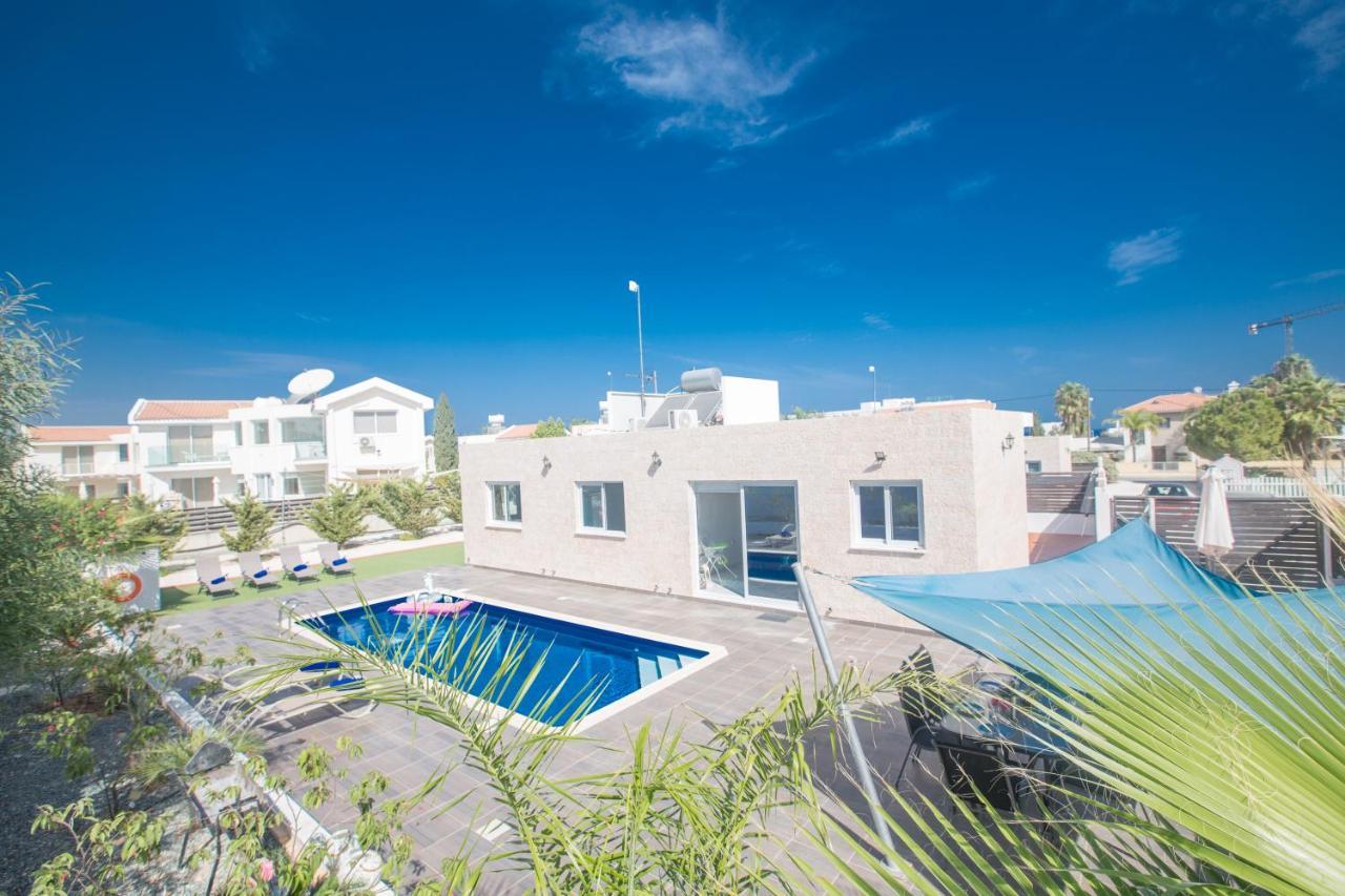 Broadway Villas Protaras Eksteriør billede