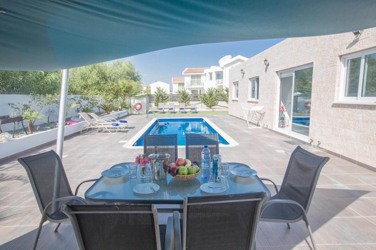 Broadway Villas Protaras Eksteriør billede