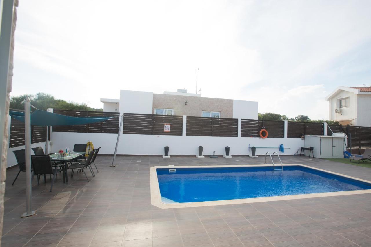 Broadway Villas Protaras Eksteriør billede