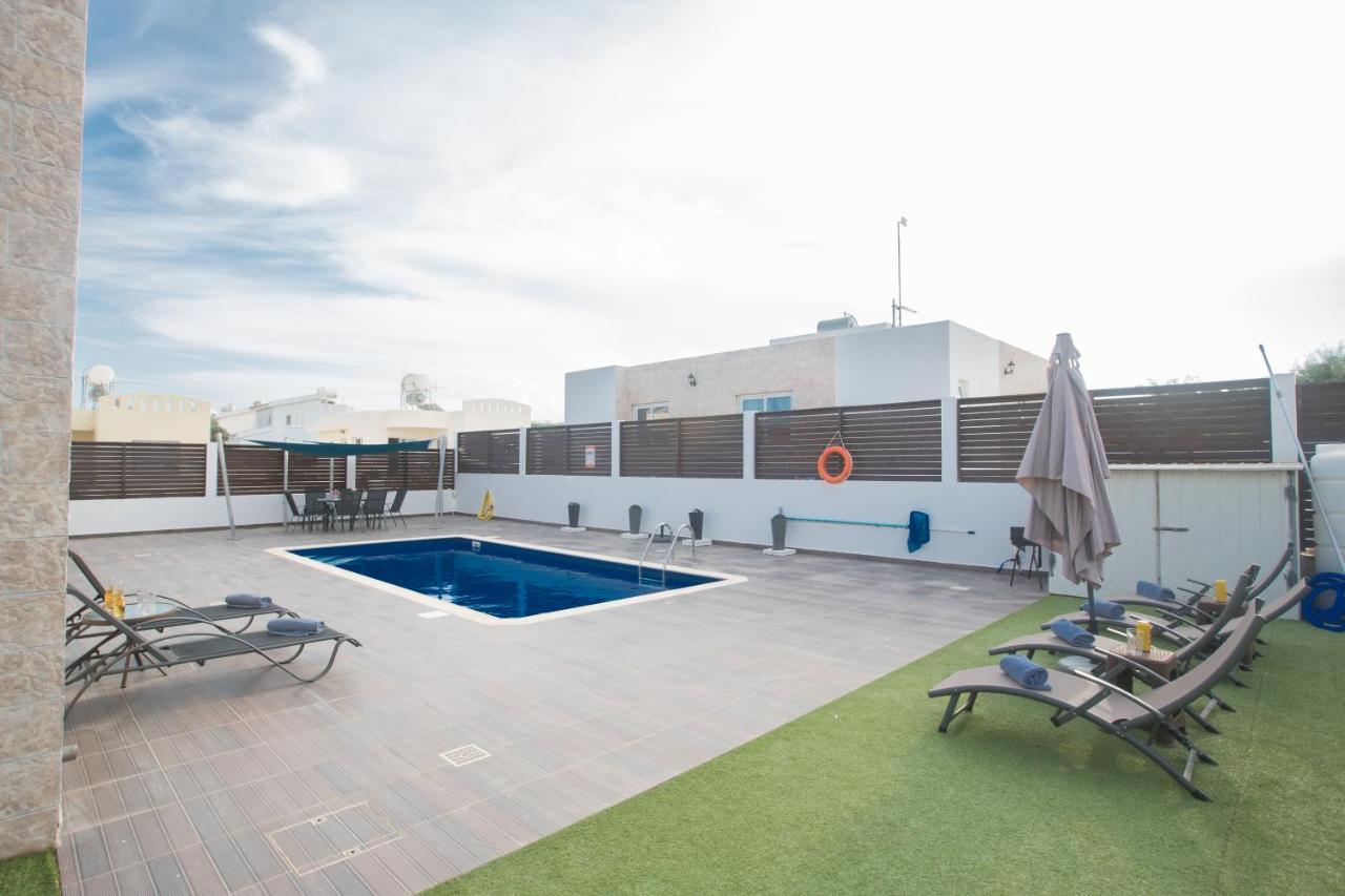 Broadway Villas Protaras Eksteriør billede